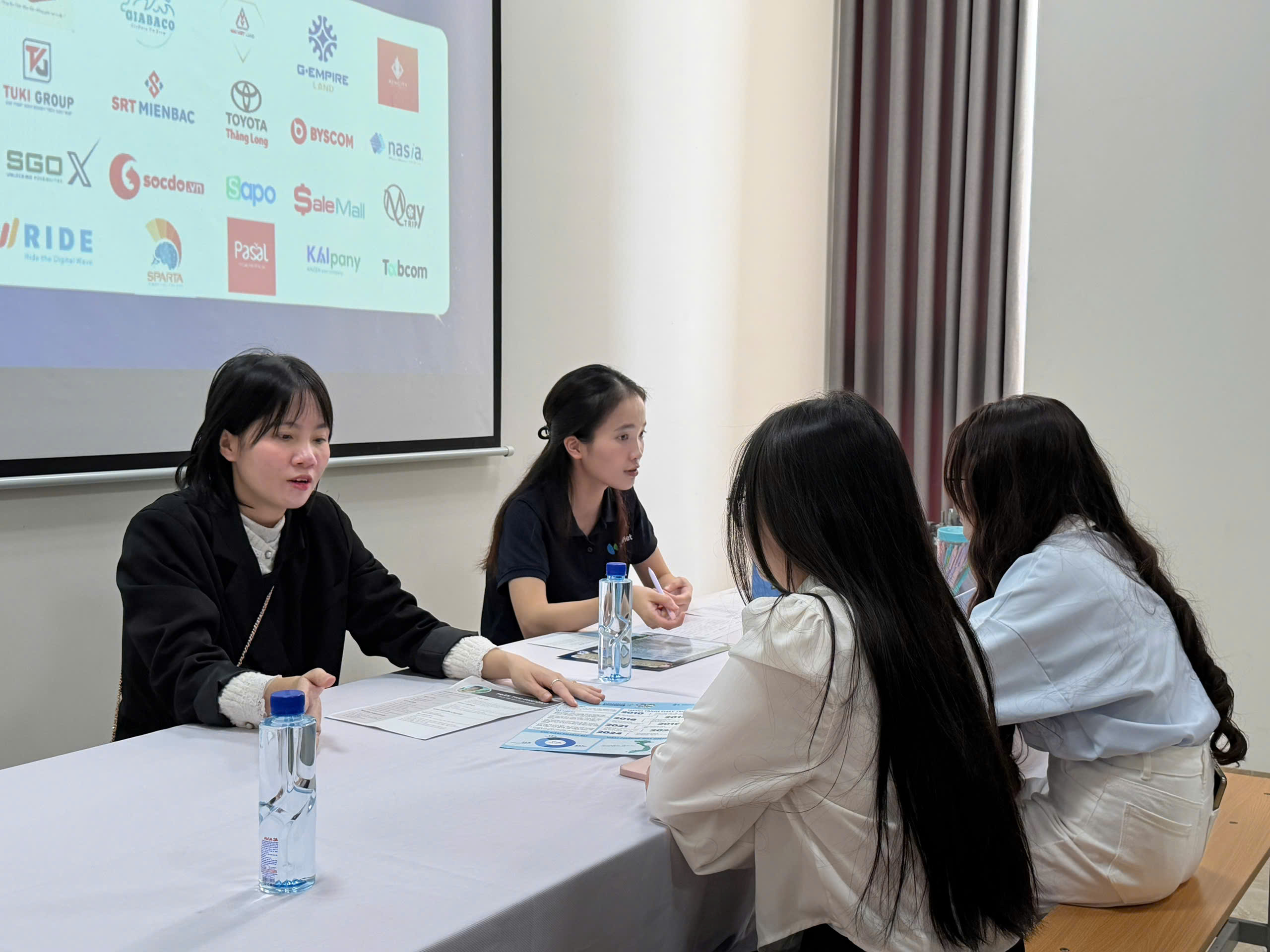 KIOTVIET TẠI JOB FAIR ĐẠI HỌC ĐẠI NAM